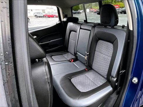 Used 2019 Chevrolet Colorado Z71 AWD/4WD image 14