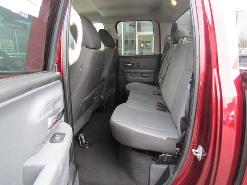 Used 2024 RAM 1500 Classic SLT image 14