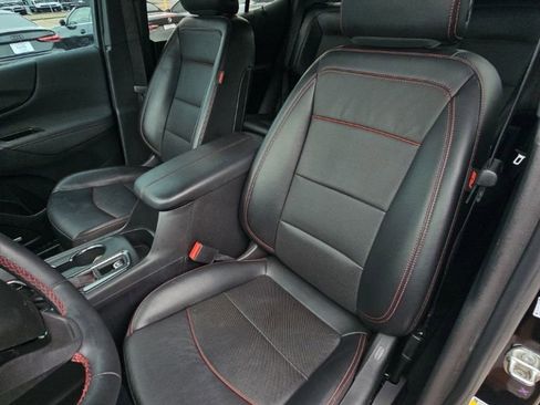 Used 2023 Chevrolet Equinox RS w/ RS Leather Package FWD image 19