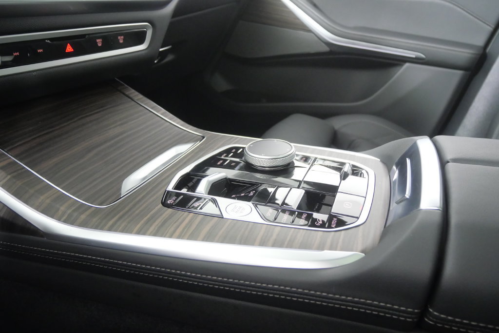 Certified 2027 BMW X7 xDrive40i AWD/4WD image 27