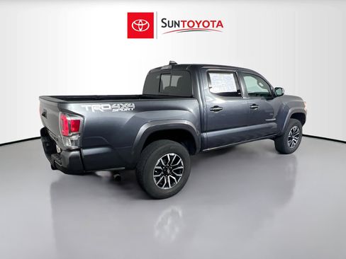 Used 2023 Toyota Tacoma TRD Sport w/ Technology Package AWD/4WD image 4