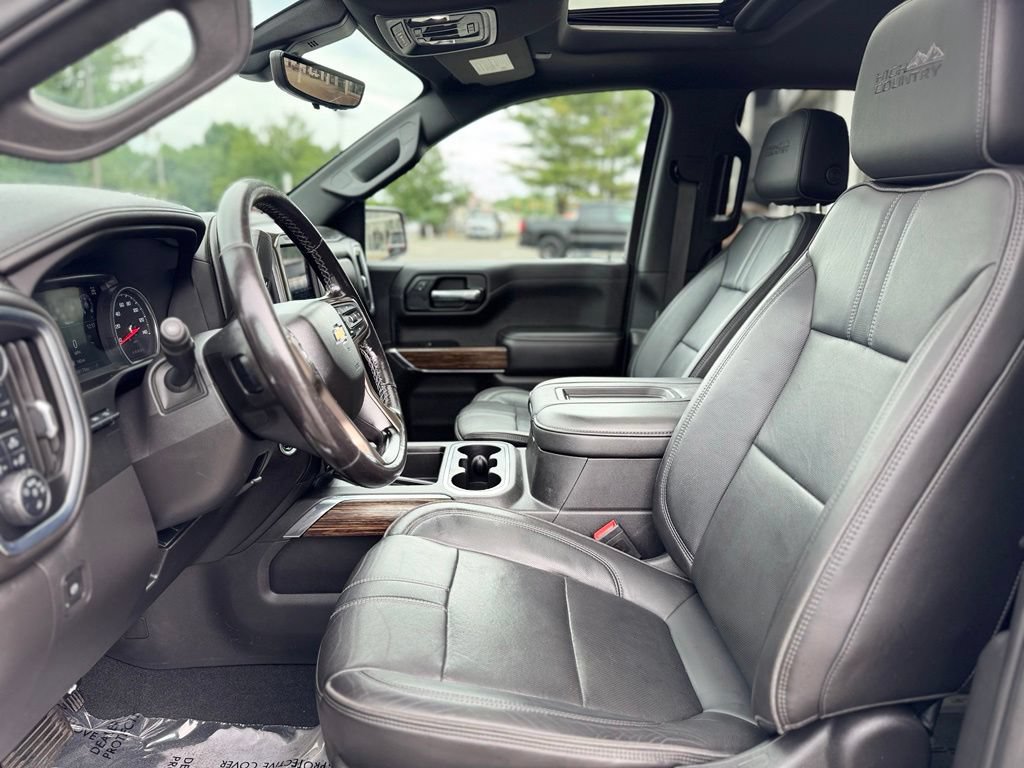 Used 2022 Chevrolet Silverado 1500 High Country w/ Technology Package AWD/4WD image 15