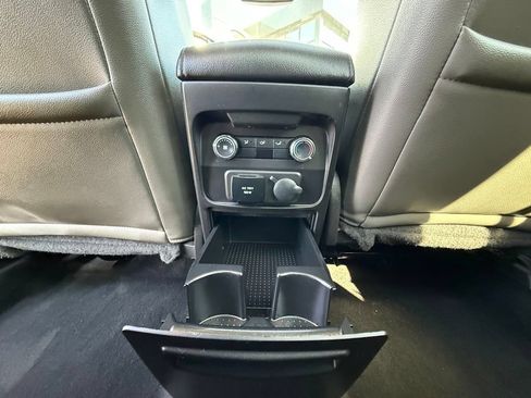 Used 2019 Ford Flex SEL w/ Equipment Group 202A FWD image 37