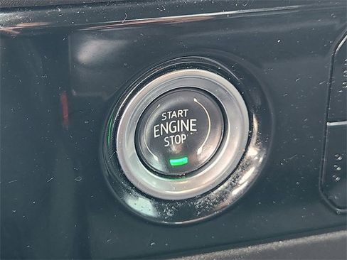 Used 2024 Chevrolet Silverado 1500 LT image 20