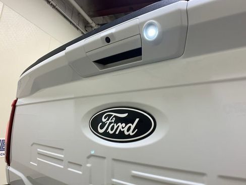 Certified 2024 Ford F150 Platinum w/ Equipment Group 702A High image 22