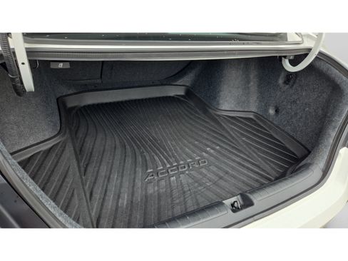 Used 2022 Honda Accord EX-L image 13