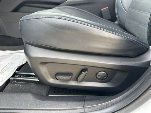 Used 2023 Mitsubishi Outlander SE image 20