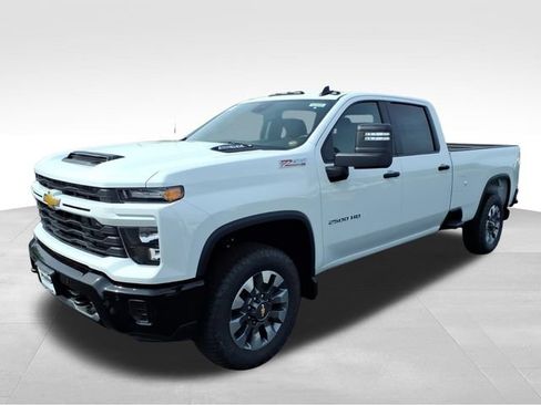 New 2026 Chevrolet Silverado 2500 Custom w/ Custom Convenience Package AWD/4WD image 4