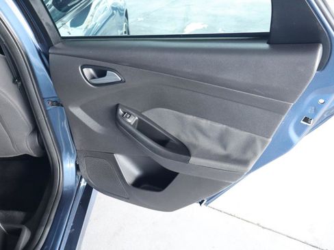 Used 2018 Ford Focus ST FWD image 34