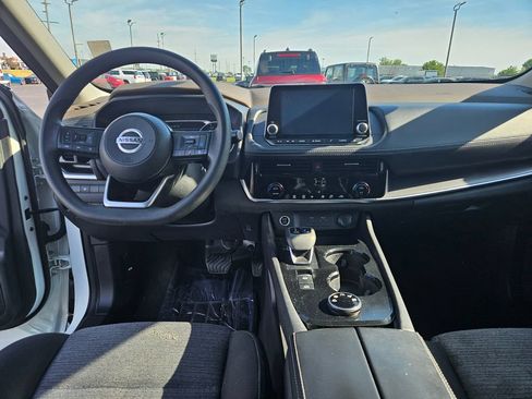 Used 2021 Nissan Rogue SV AWD/4WD image 17