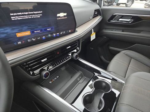 New 2026 Chevrolet Tahoe High Country AWD/4WD image 41