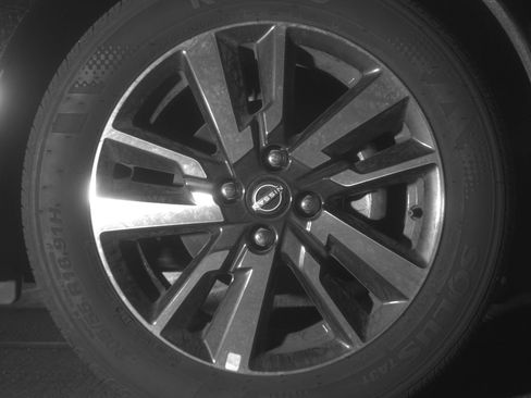 Used 2025 Nissan Versa SV image 13