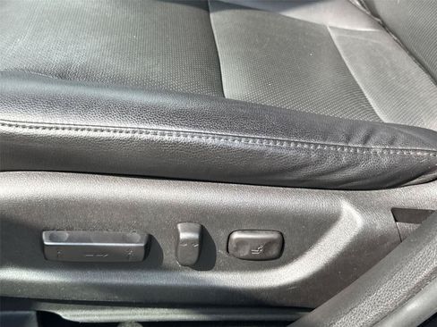 Used 2018 Acura RDX w/ Technology Package AWD/4WD image 13