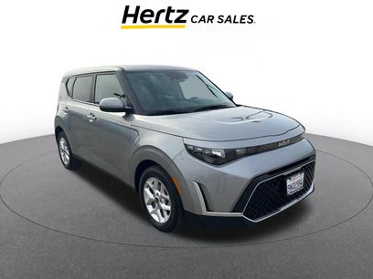 Used 2025 Kia Soul LX w/ LX Technology Package