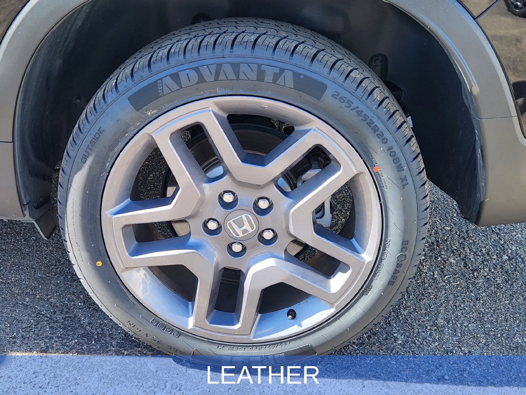 Used 2023 Honda Passport EX-L image 11