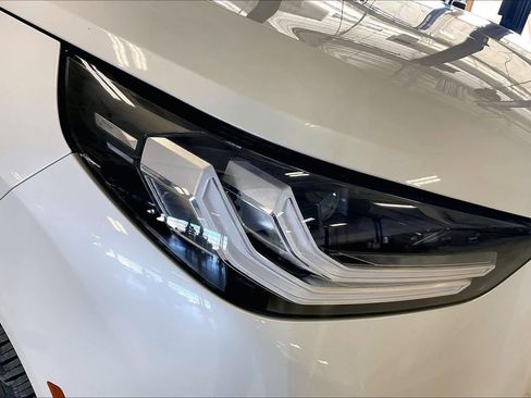 Certified 2025 BMW X3 xDrive30i w/ Premium Package image 26