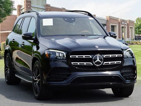 Certified 2023 Mercedes-Benz GLS 580 4MATIC image 3