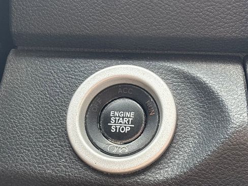 Used 2018 RAM 1500 Rebel w/ Luxury Group image 16