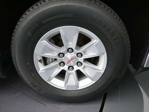 Used 2021 GMC Sierra 1500 SLE image 9