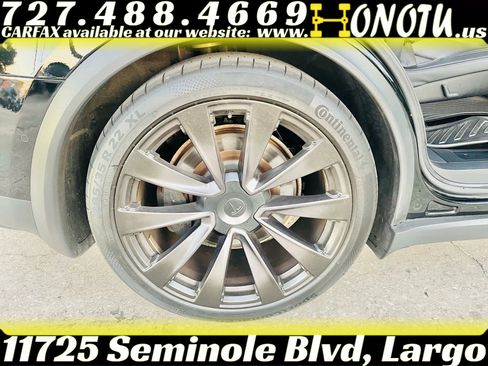 Used 2022 Tesla Model X Plaid image 22