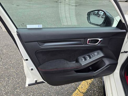 Used 2025 Honda Civic Type R image 24