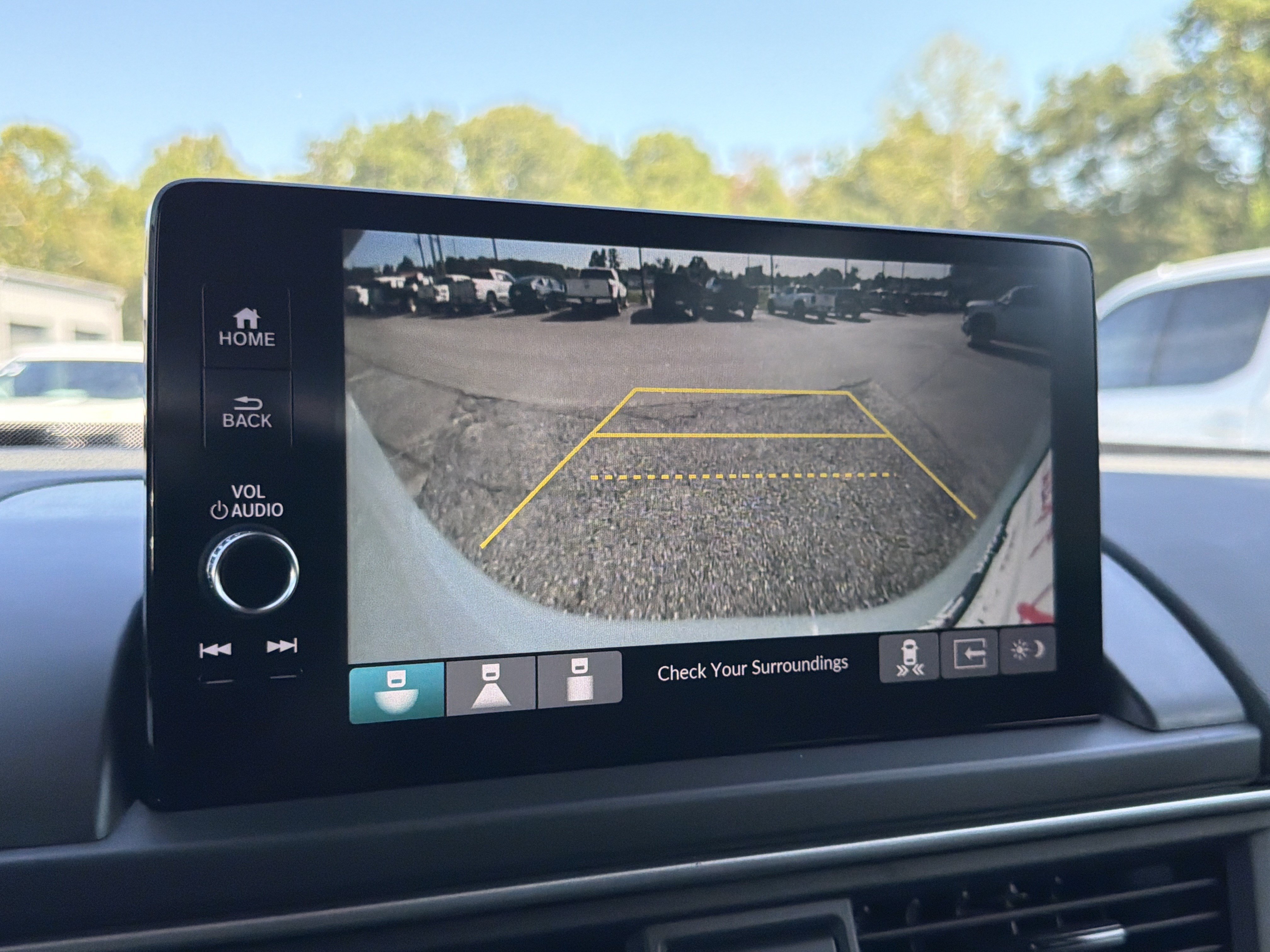 Used 2023 Honda Pilot Touring image 24