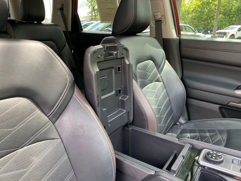 Used 2024 Nissan Pathfinder Platinum w/ Cargo Package AWD/4WD image 43