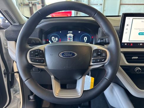 New 2026 Ford Explorer Active w/ Active Comfort Package image 9