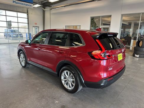 Used 2025 Honda CR-V EX-L image 3