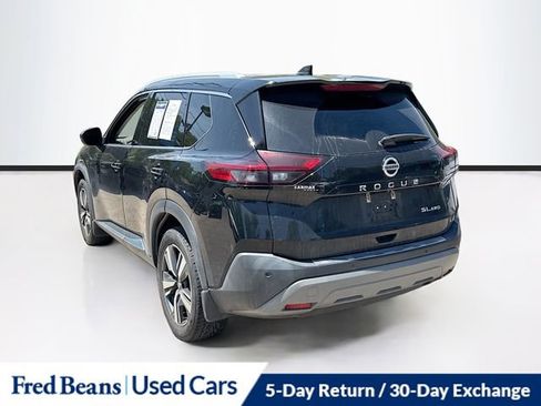 Used 2021 Nissan Rogue SL w/ Premium Package AWD/4WD image 6