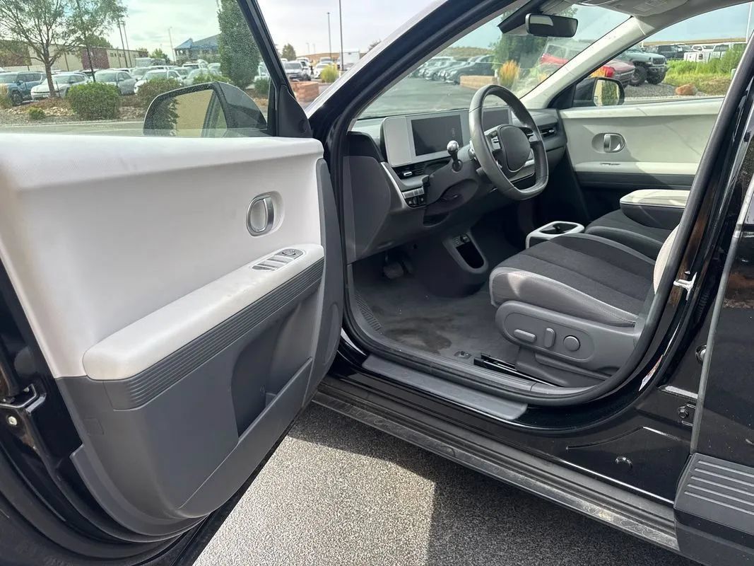 Used 2024 Hyundai Ioniq 5 SEL AWD/4WD image 56