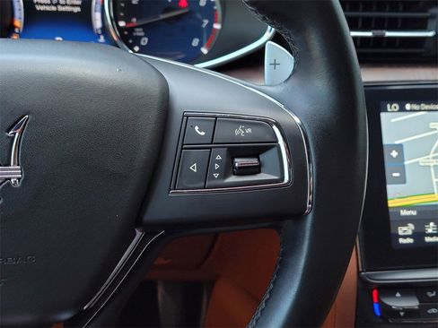 Used 2018 Maserati Quattroporte S GranLusso image 22