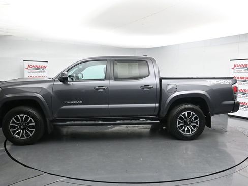 Used 2023 Toyota Tacoma TRD Sport w/ Advanced Technology Package AWD/4WD image 5