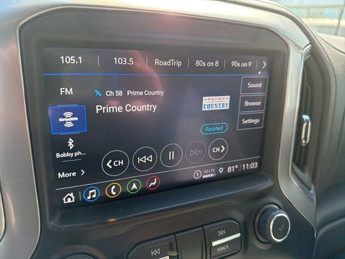 Used 2022 Chevrolet Silverado 2500 LTZ w/ LTZ Premium Package AWD/4WD image 16
