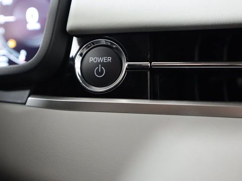 New 2025 Mitsubishi Outlander SEL image 44