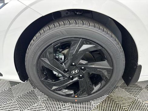 New 2026 Hyundai Elantra Sport image 11