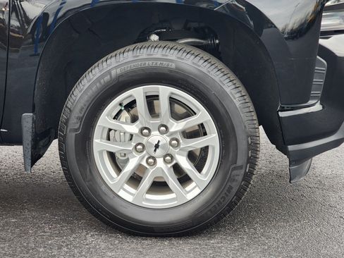 Used 2021 Chevrolet Silverado 1500 RST w/ Z71 Off-Road Package image 6