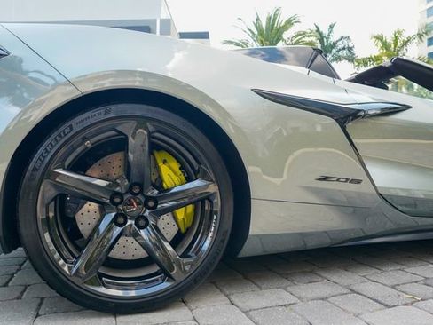 Used 2024 Chevrolet Corvette Z06 w/ Stealth Interior Trim Package image 30
