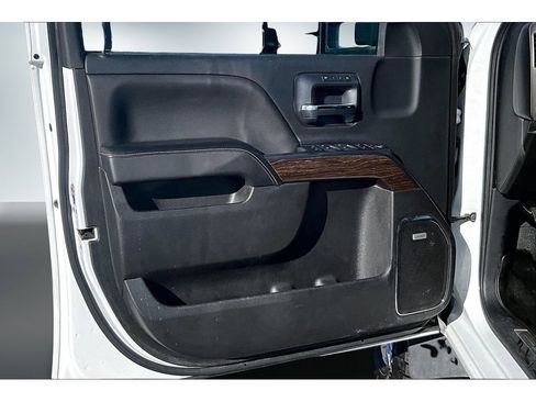 Used 2019 GMC Sierra 3500 Denali image 20