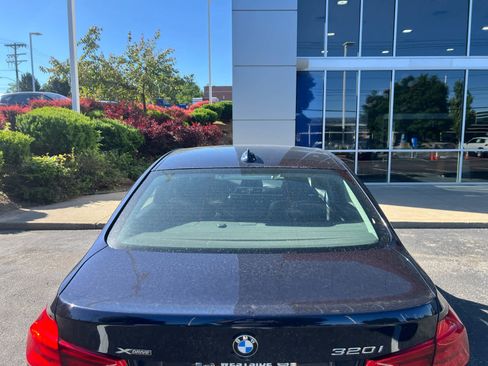 Used 2016 BMW 320i xDrive Sedan AWD/4WD image 17