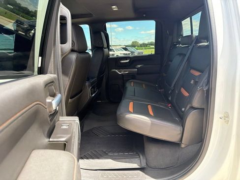 Used 2020 GMC Sierra 2500 AT4 w/ AT4 Premium Package AWD/4WD image 25