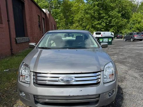 Used 2008 Ford Fusion SEL FWD image 2