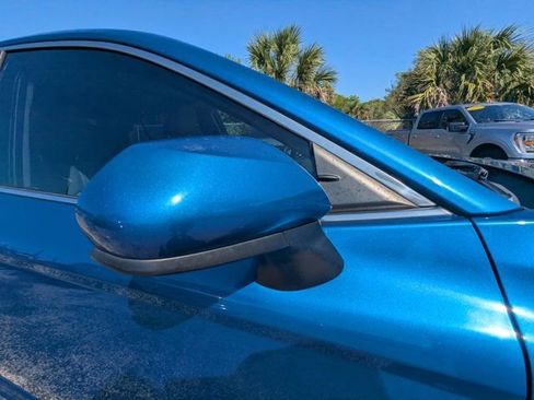 Used 2018 Toyota Camry SE w/ Moonroof Package image 13