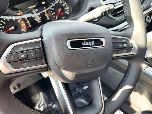 New 2026 Jeep Compass Latitude AWD/4WD image 19