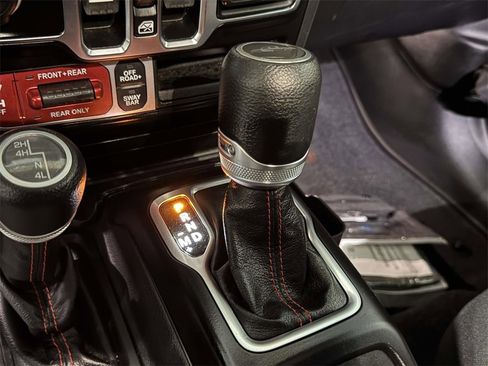 Used 2022 Jeep Gladiator Rubicon image 26