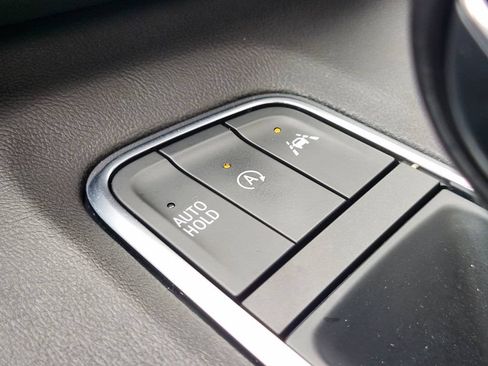 Used 2022 Cadillac Escalade Sport w/ Touring Package AWD/4WD image 27