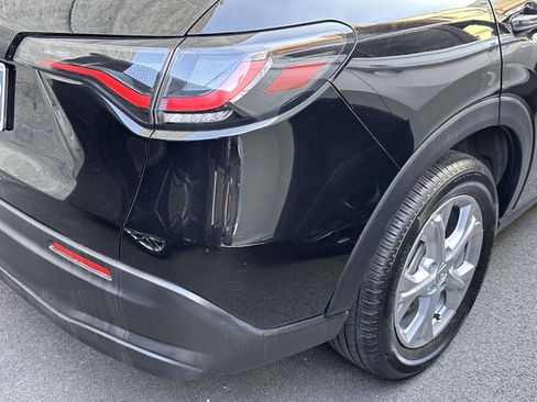 Used 2023 Honda HR-V LX image 7