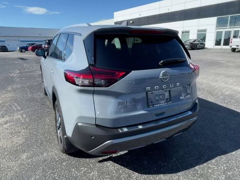 Used 2023 Nissan Rogue SL w/ SL Premium Package AWD/4WD image 8