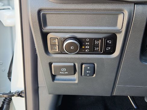 New 2025 Ford F150 Lariat w/ Equipment Group 502A High image 20