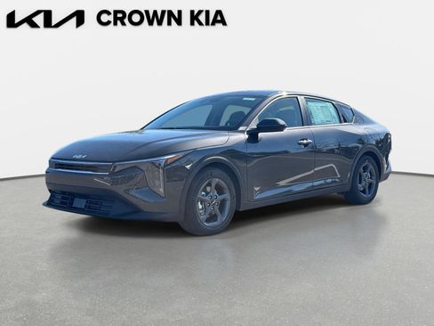 New 2026 Kia K4 LXS image 1